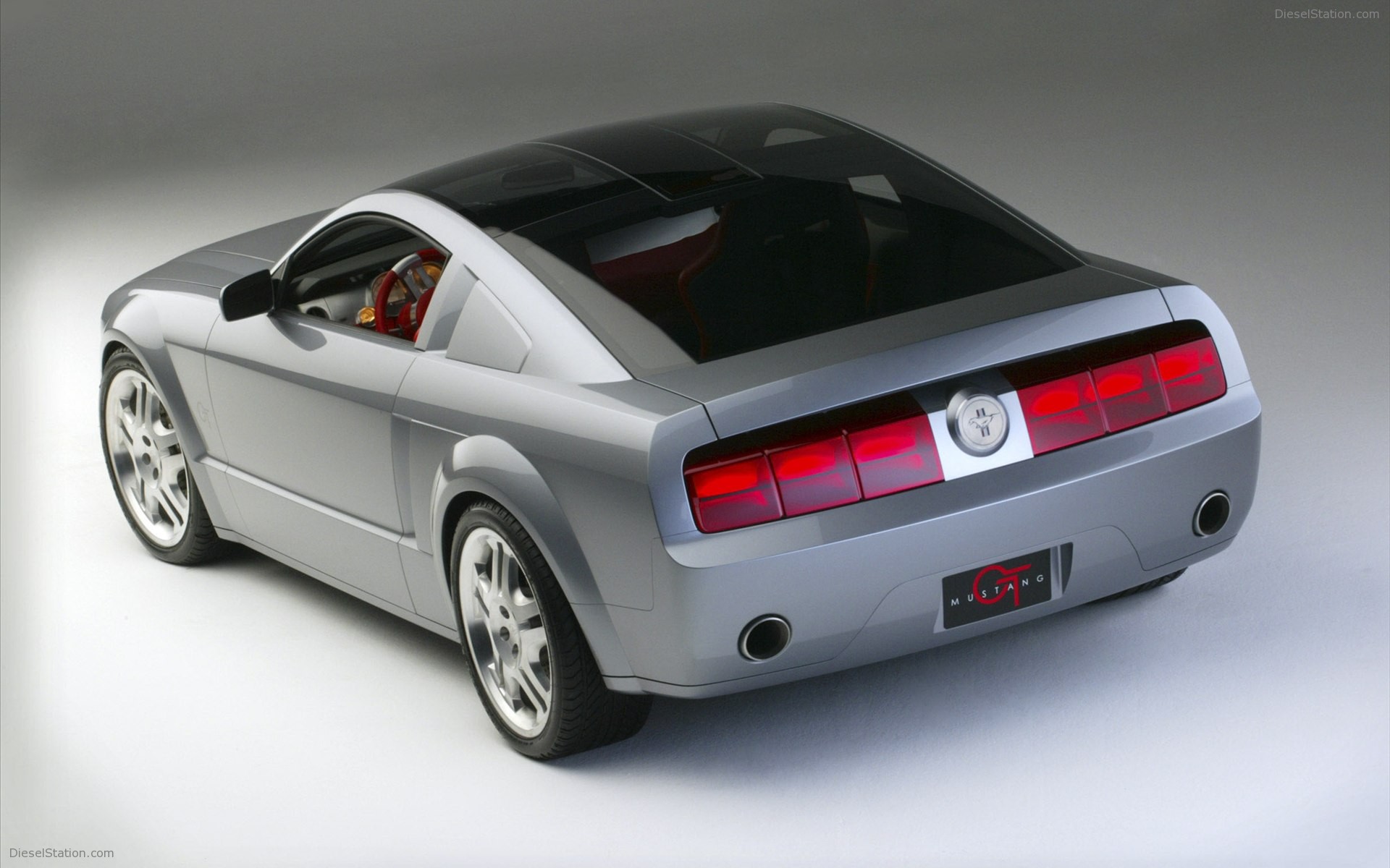 Ford Mustang GT Concept (2004)